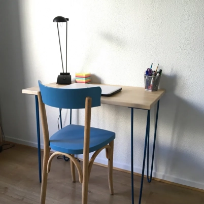 Custom desk with hairpin legs