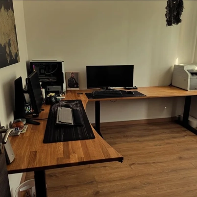 Custom sit-stand corner desk