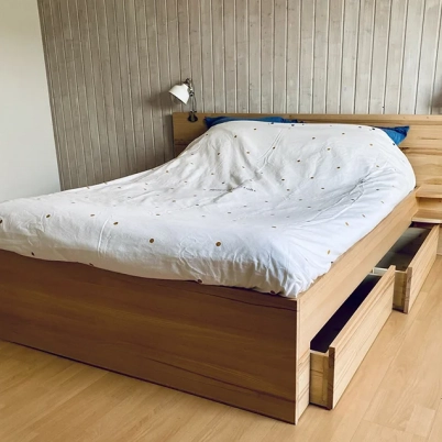 Fertigung eines Betts nach Maß aus Buchenholz