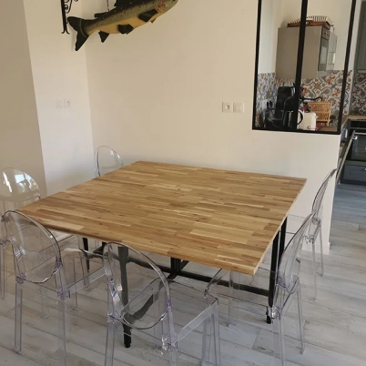 Table extensible sur mesure avec plateaux en acacia
