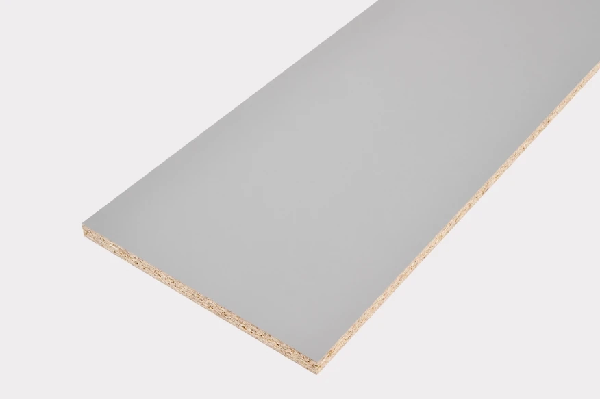 Tablero de melamina Gris Macadam para la fabricación de estanterías a medida