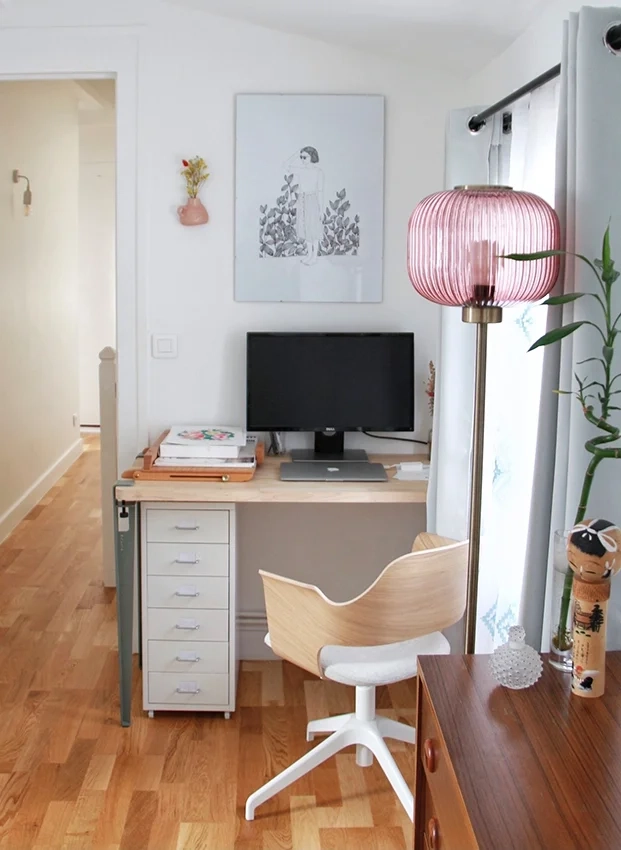 Petit bureau avec plateau en bois mesure