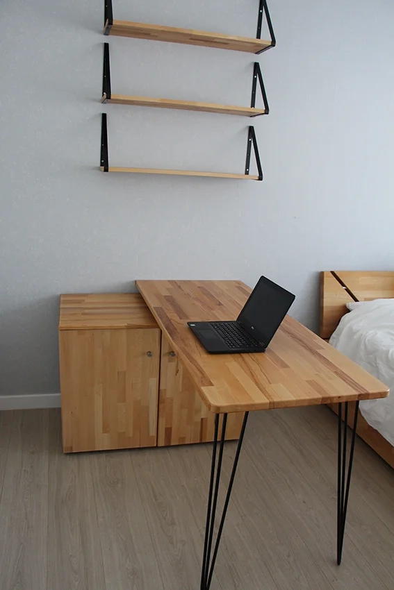 Panneaux et plateaux en bois pour tables et bureaux sur mesure