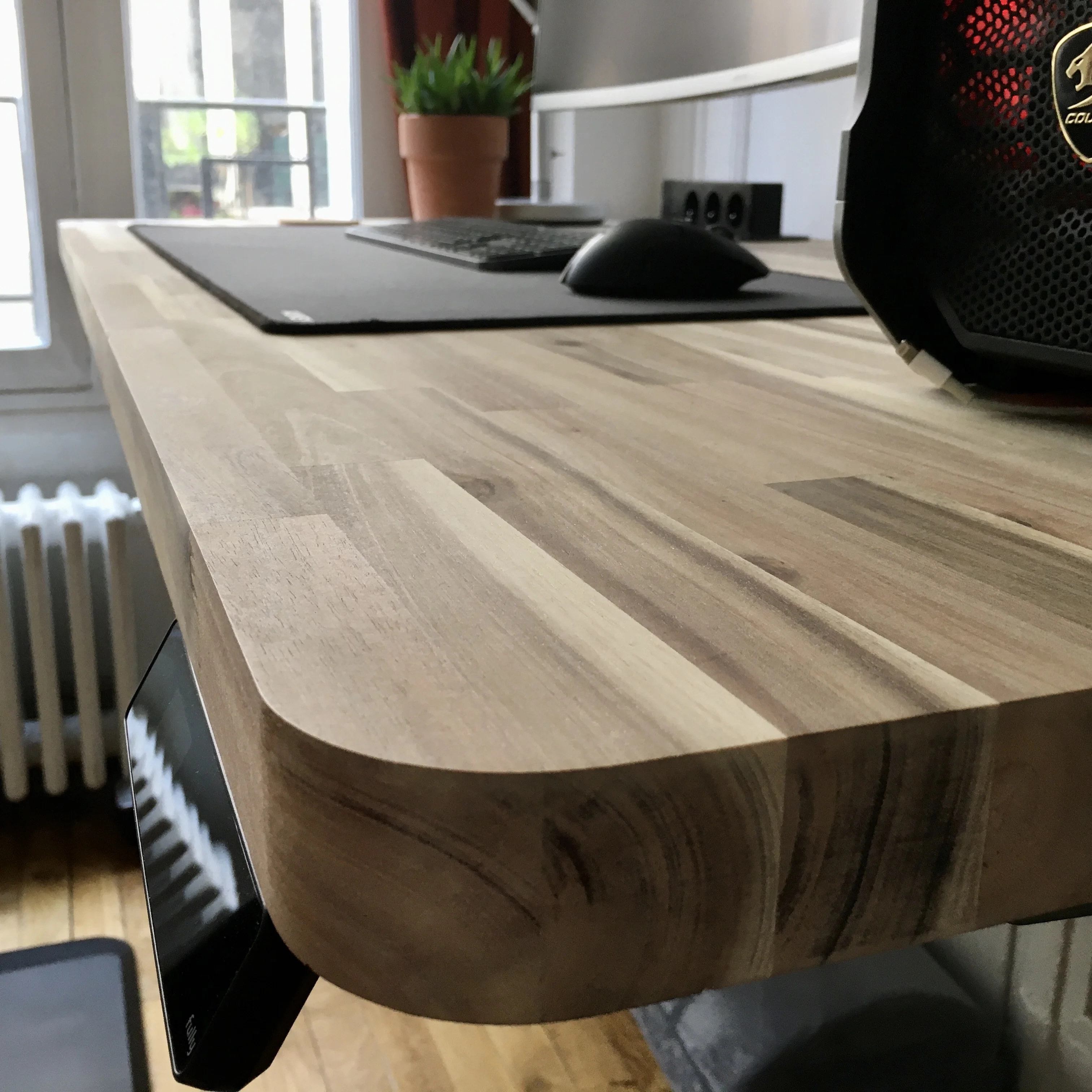 Bureau assis-debout 140 cm effet bois grège
