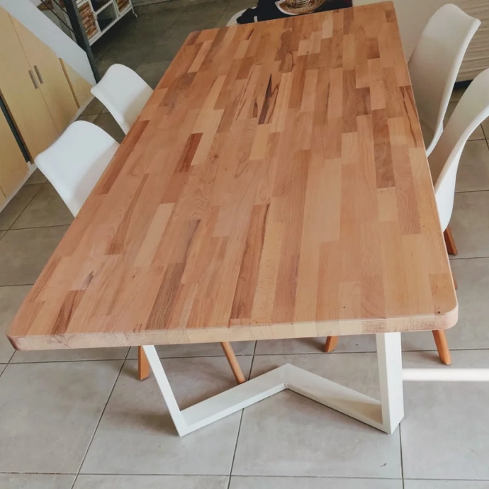Custom made table top in solid beech
