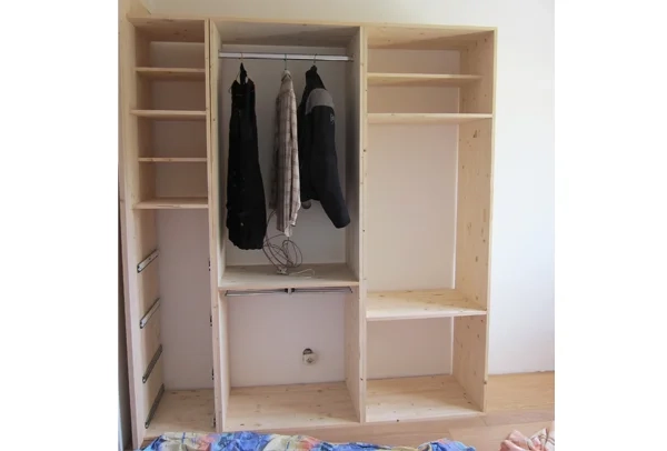 Custom made wooden walk-in closet - step 2
