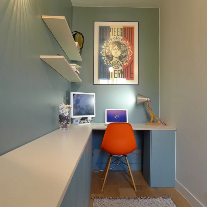 Custom laminated corner desk top