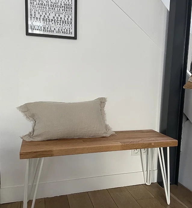 Custom made bench with oak top and hairpin legs