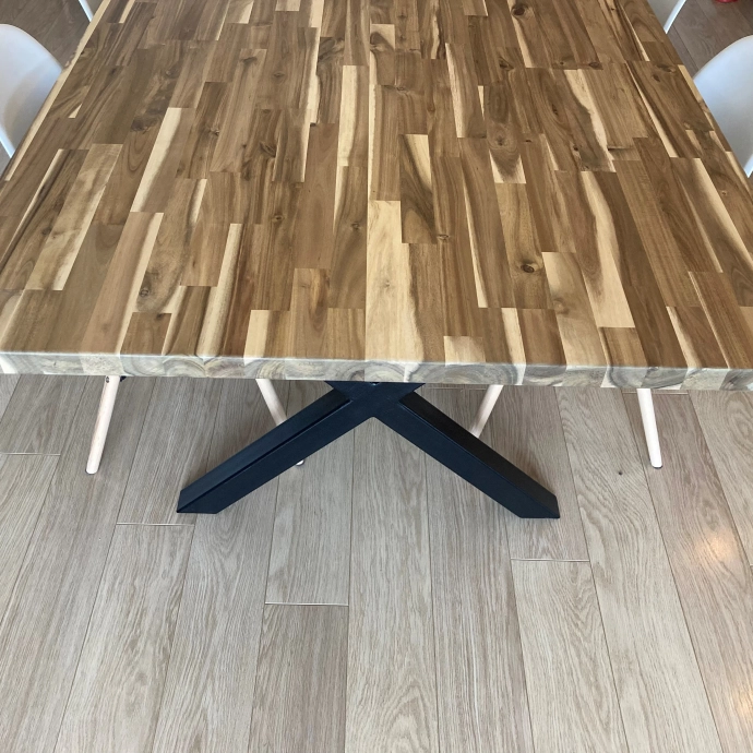 Custom made acacia table top