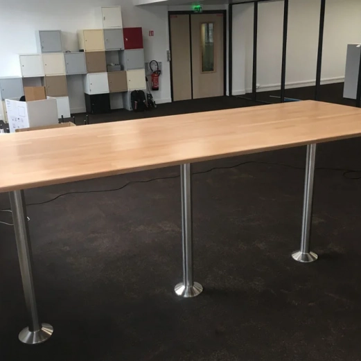 Manufacturing high meeting table with solid beech top made to measure