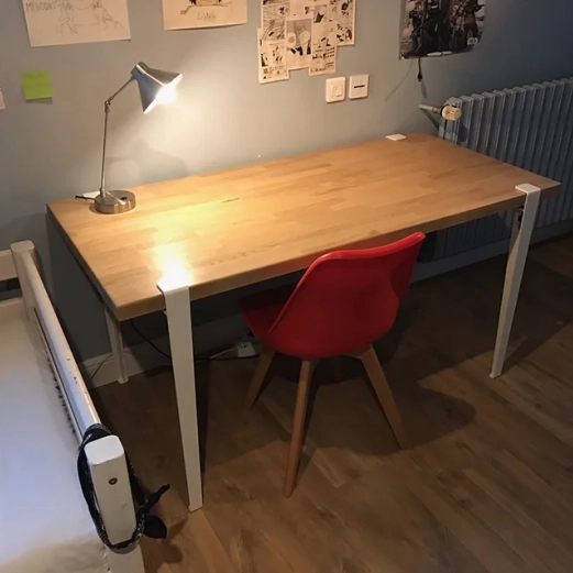 Custom made oak desk top in a teenager's bedroom