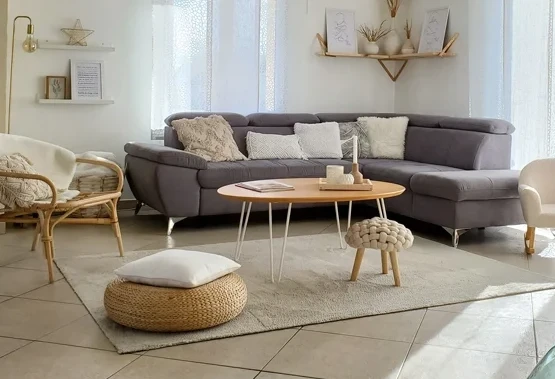 Table basse avec plateau en bois de forme personnalisée